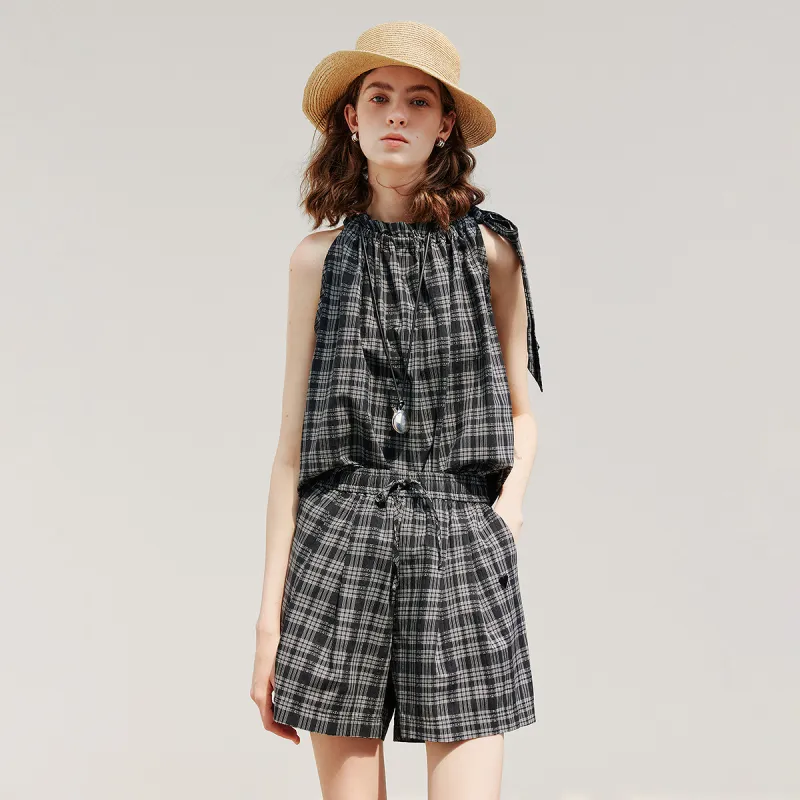 Initial Language Casual Shorts Women's Black Plaid-6