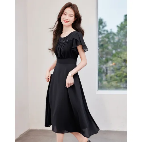 Love Elaine Short Sleeved Dress Women's Black