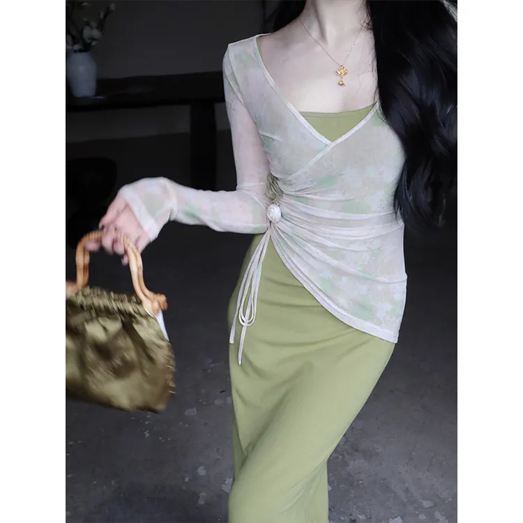 HeartyBite Skirt Set Women's Apricot External Shirt+Green Camisole Dress-5