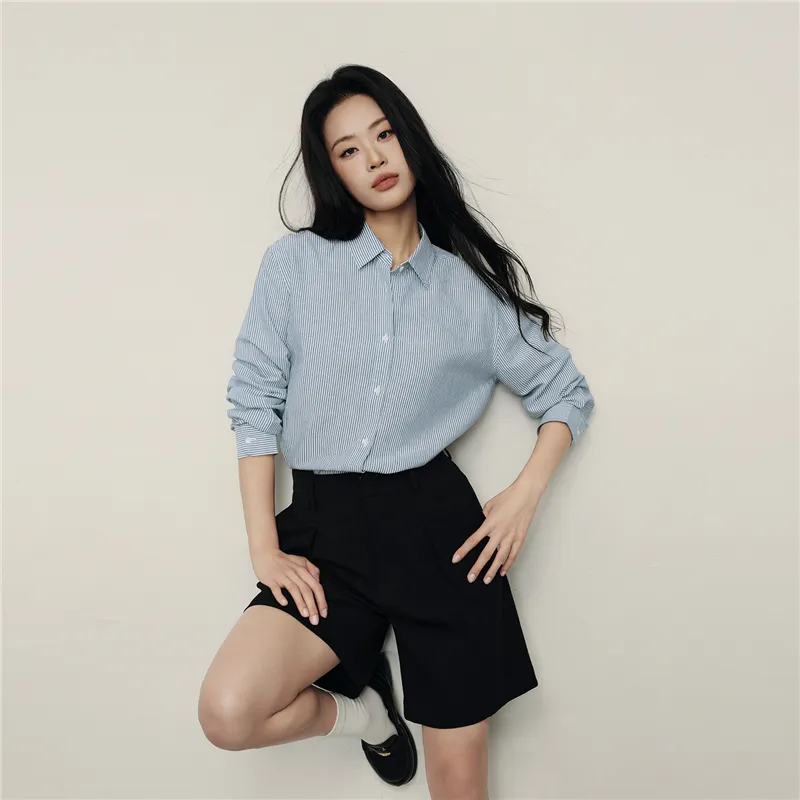 UNIQLO Shirts Women's-26