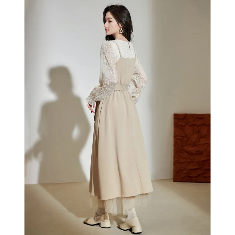 Love Elaine Long Sleeved Dress Women's Apricot-4