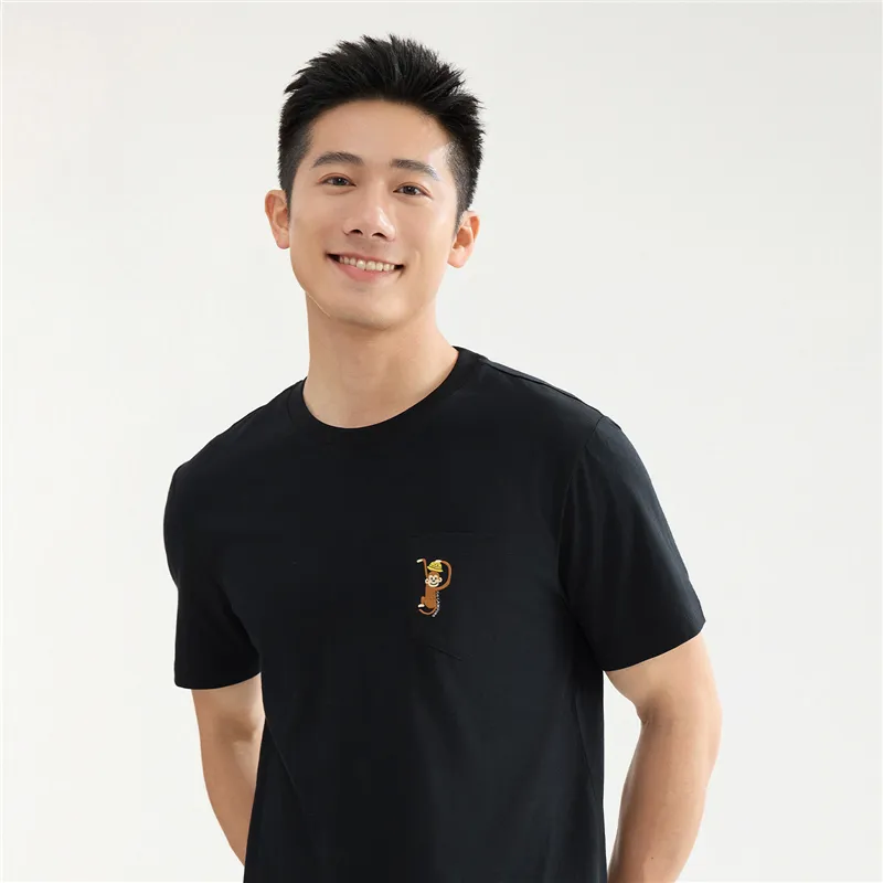 UNIQLO T-Shirts Men-16