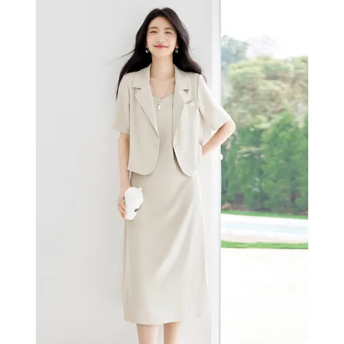 Like The Age Of Water Skirt Set Women's Ecru