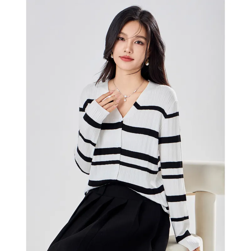 Love Elaine Spring, Fall Knitwear Loose Fit Women's White-2