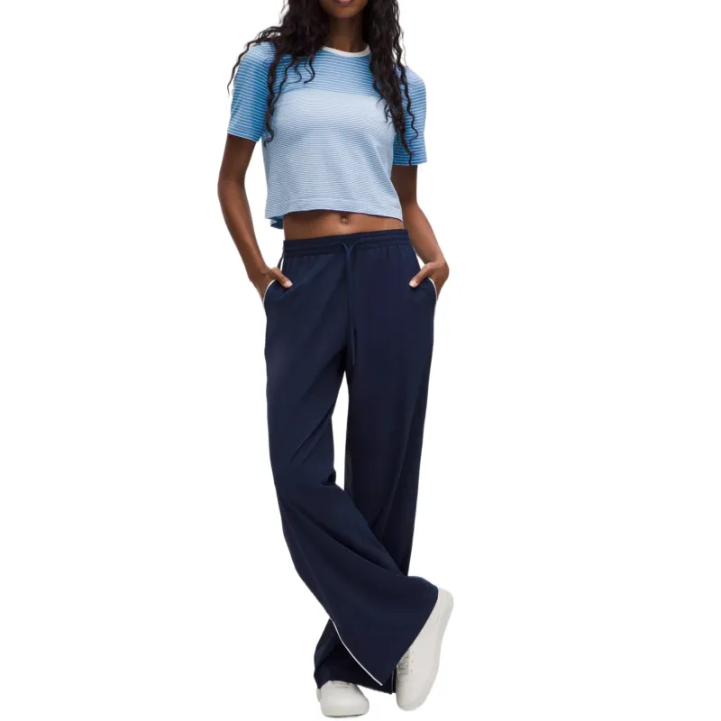 Lululemon Classic FitCropped Collection Regular T Shirt Women's-5