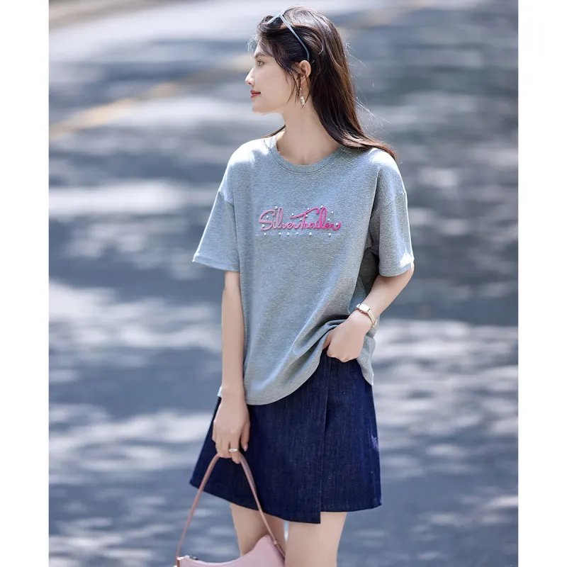 Still quiet T Shirts Women's Gray-1