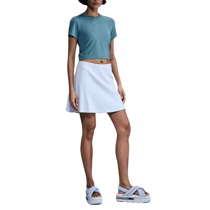 Nike Sportswear Chill Knit Women's Cropped T Shirt-2