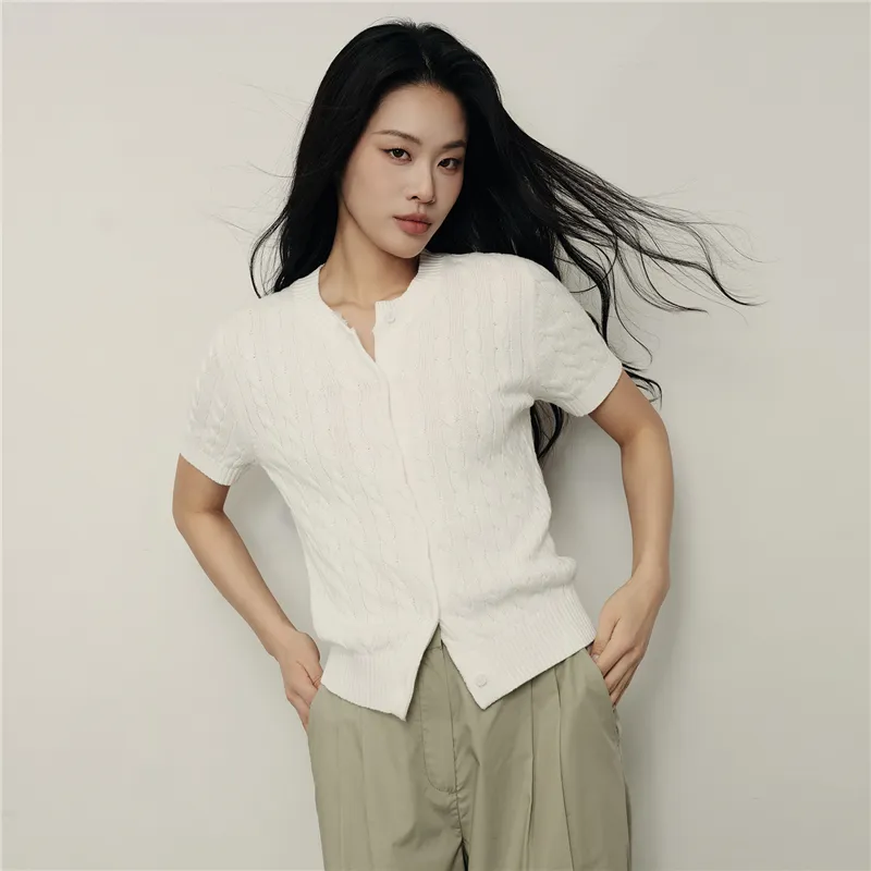 UNIQLO Knitwear Women's-2