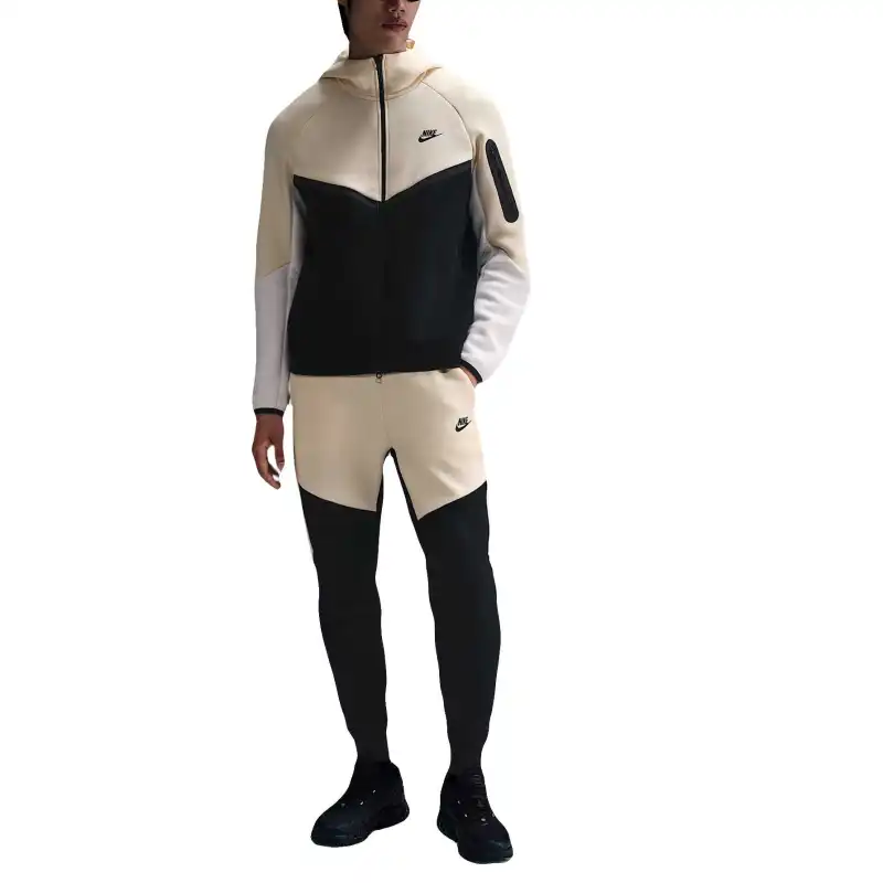 Nike WINDRUNNER Jackets Men Beige-2