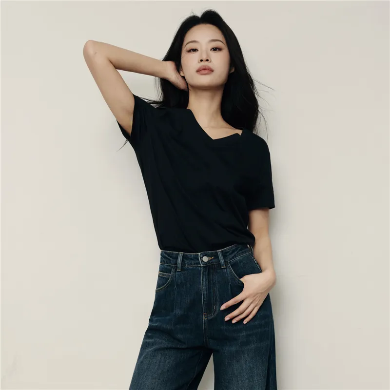 UNIQLO T Shirts Women's-26