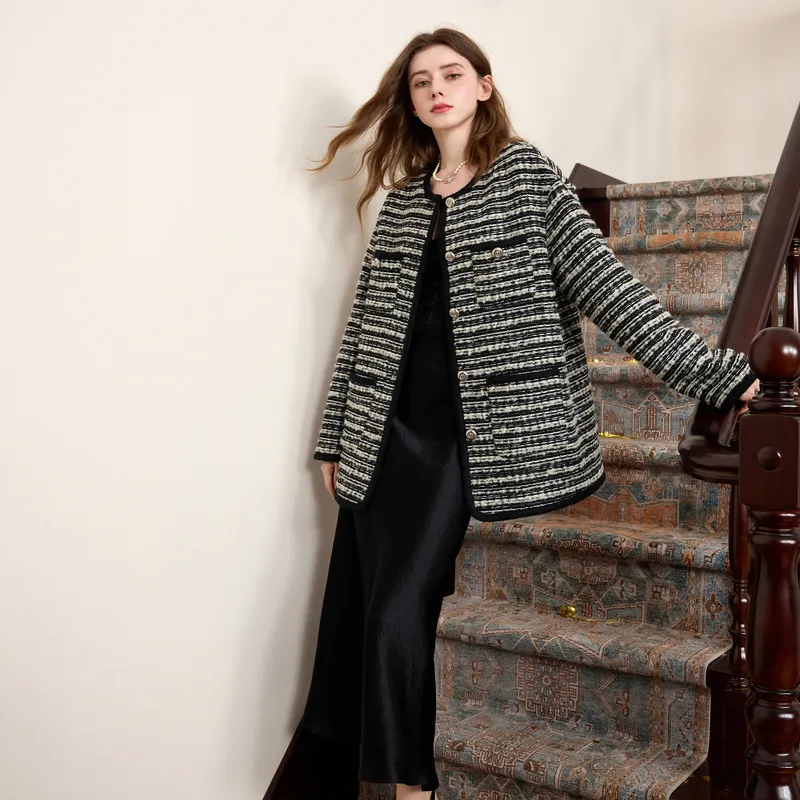 3COLOUR Cropped Coat Women's Black White Stripes-6