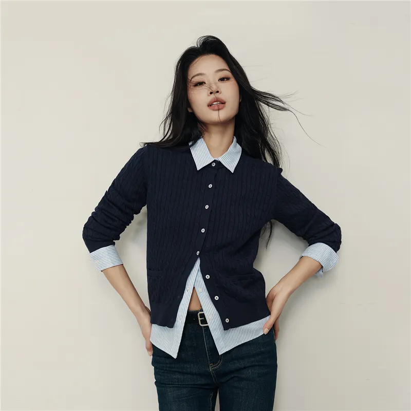 UNIQLO Knitwear Women's-12