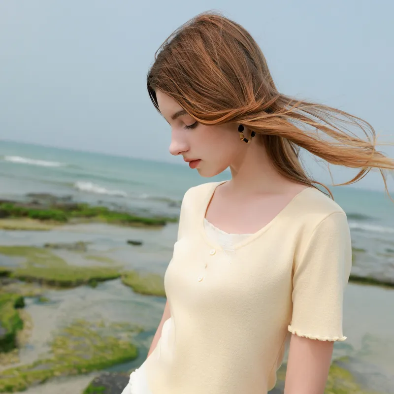 3COLOUR Knitwear Women's Yellow Cream-4