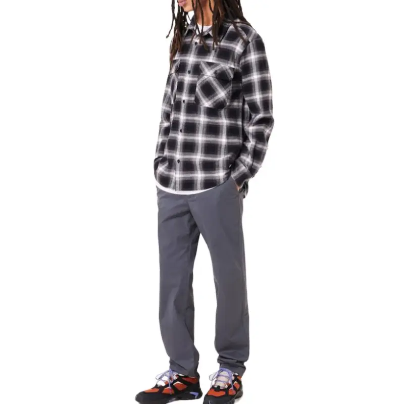 Oakley Shirt Men's Gray/Black Plaid-5