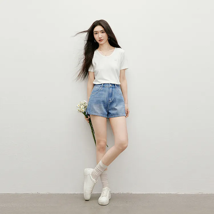 Hopeshow Denim Shorts Women's Light Denim Blue 070-2