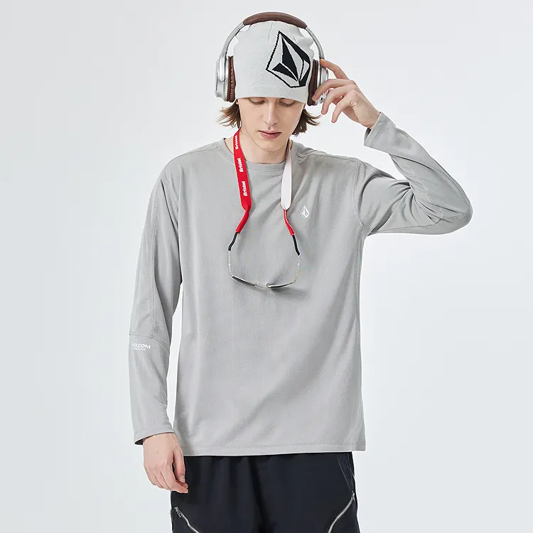 VOLCOM T-Shirts Unisex-10