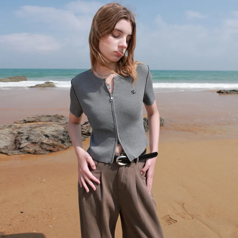 3COLOUR Knitwear Women's Stone Gray-2