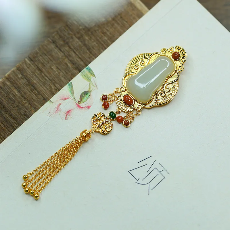 Royal Heaven's Choice Hetian Jade Necklaces Pale Greenish White Jade Unisex-1
