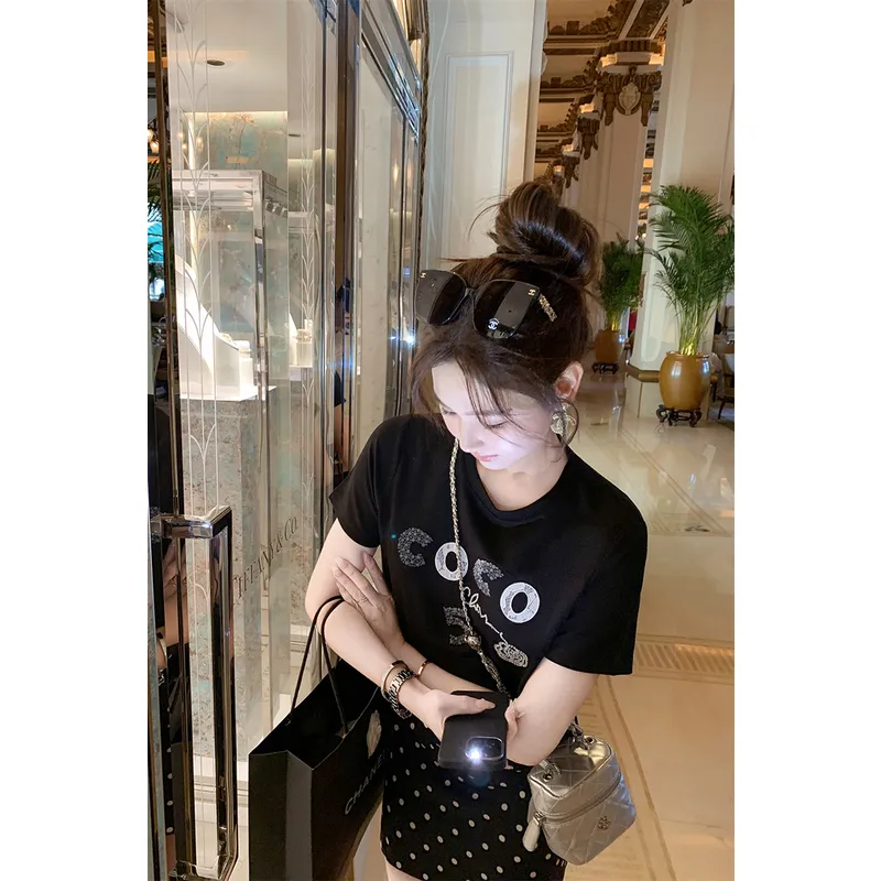 Fish Rabbits Regular T Shirt Women's Black-3