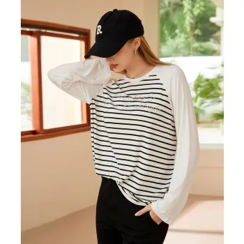 FAWENXIANGZI T Shirt Women's Ecru/Black Stripe