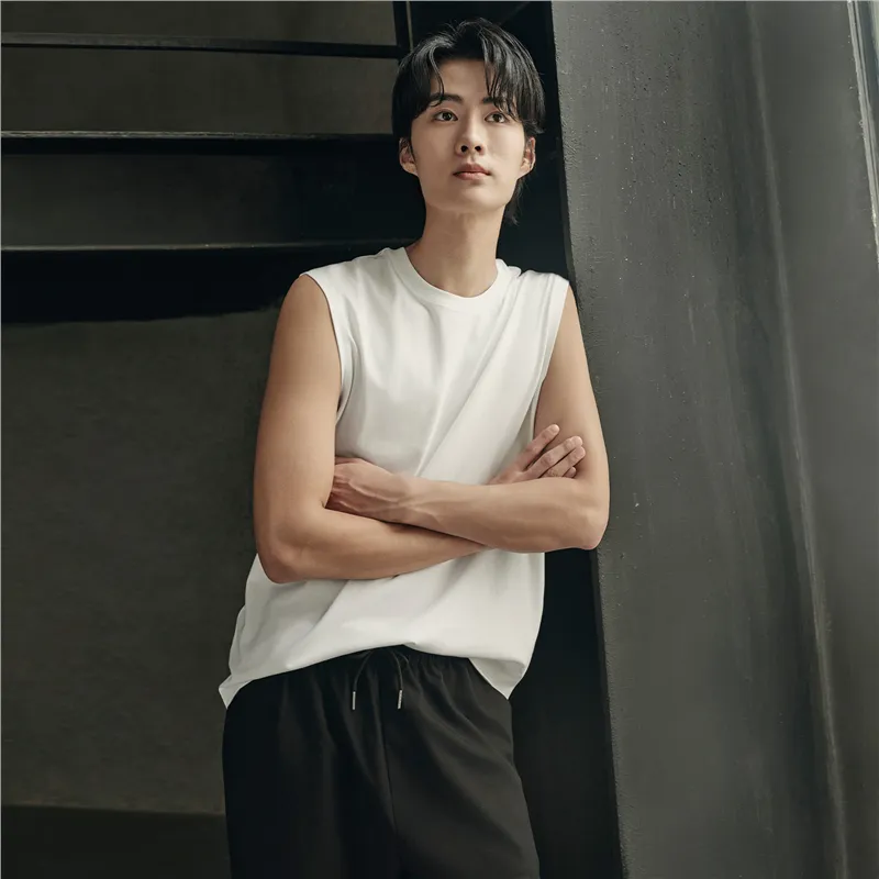 UNIQLO Tank Tops Men-24