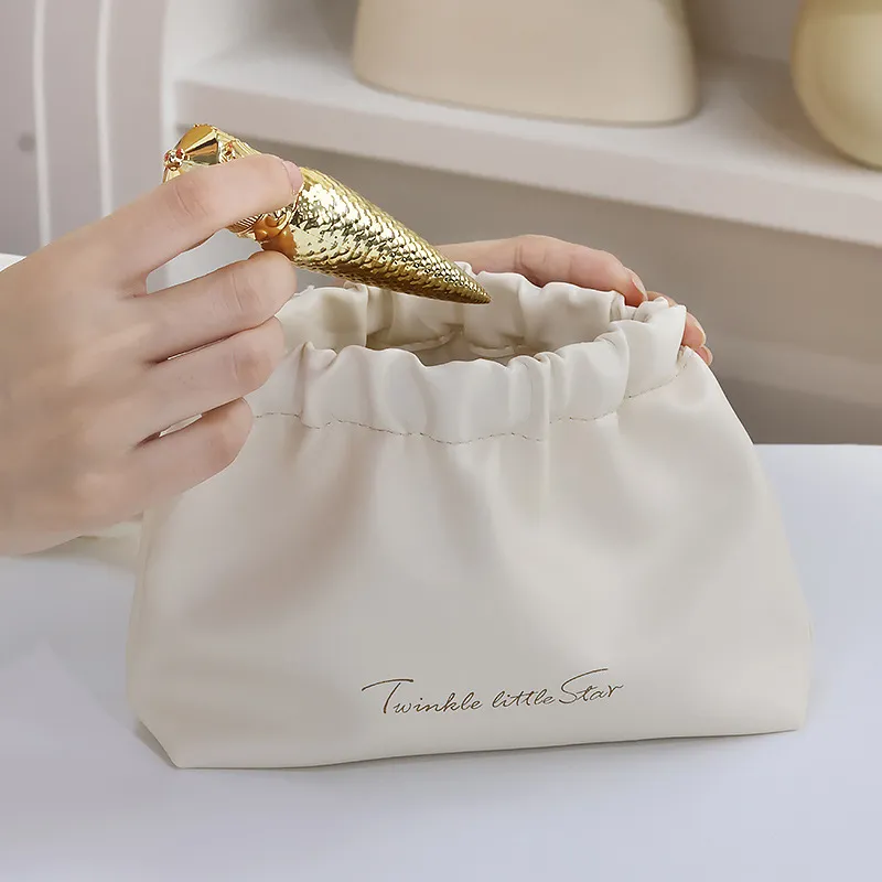 Future Maple Automatic Closure Magnetic Clasp Makeup Bags Super Light Urban Minimalist Style-2