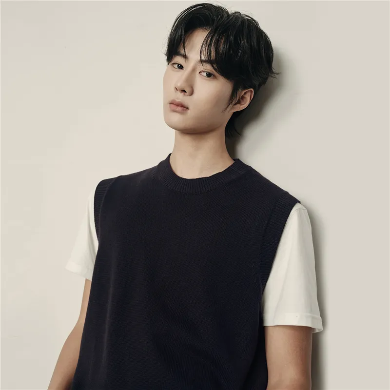 UNIQLO Knitwear Men-5