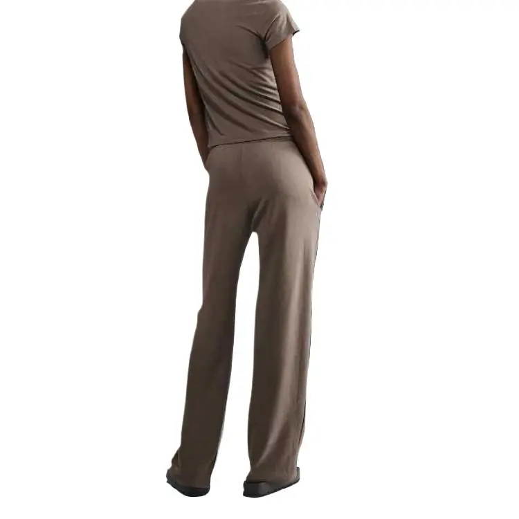 Nike Sportswear Chill Terry Women's Mid Rise French Terry Open Hem Sweatpants-3