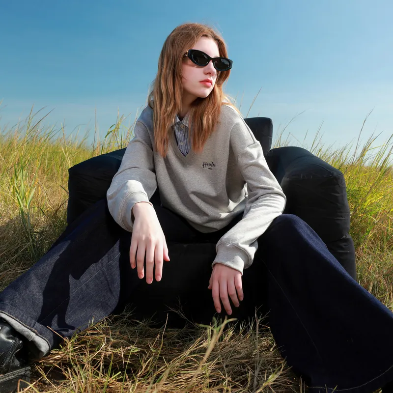 3COLOUR Sweatshirt Women's Heather Gray-2