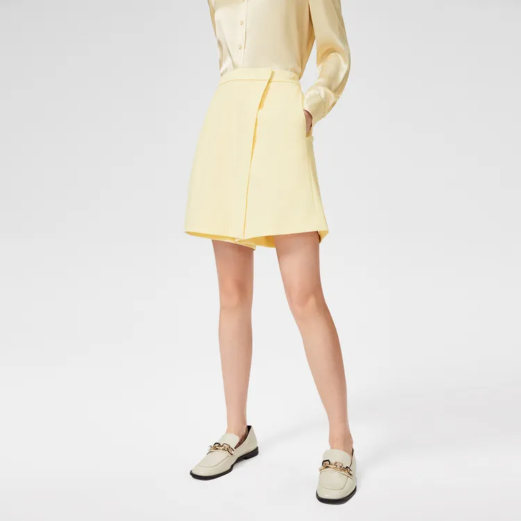 OVV Casual Shorts Women's Light Yellow 18-1