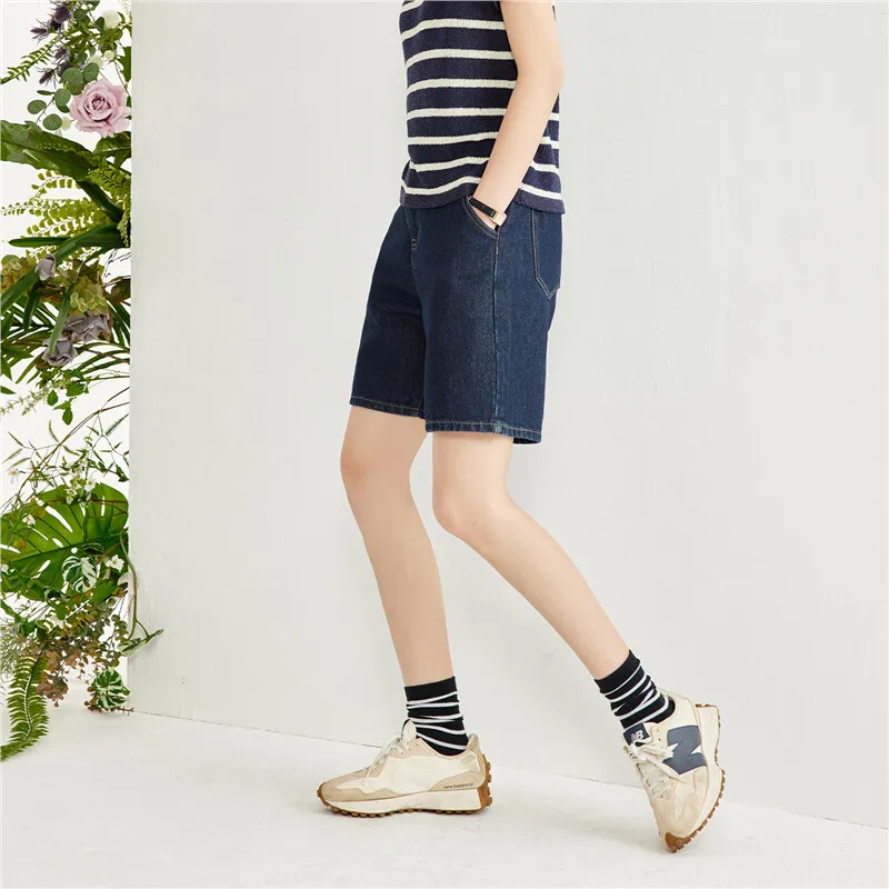 UNIQLO Denim Shorts Women's Dark Blue Denim-5