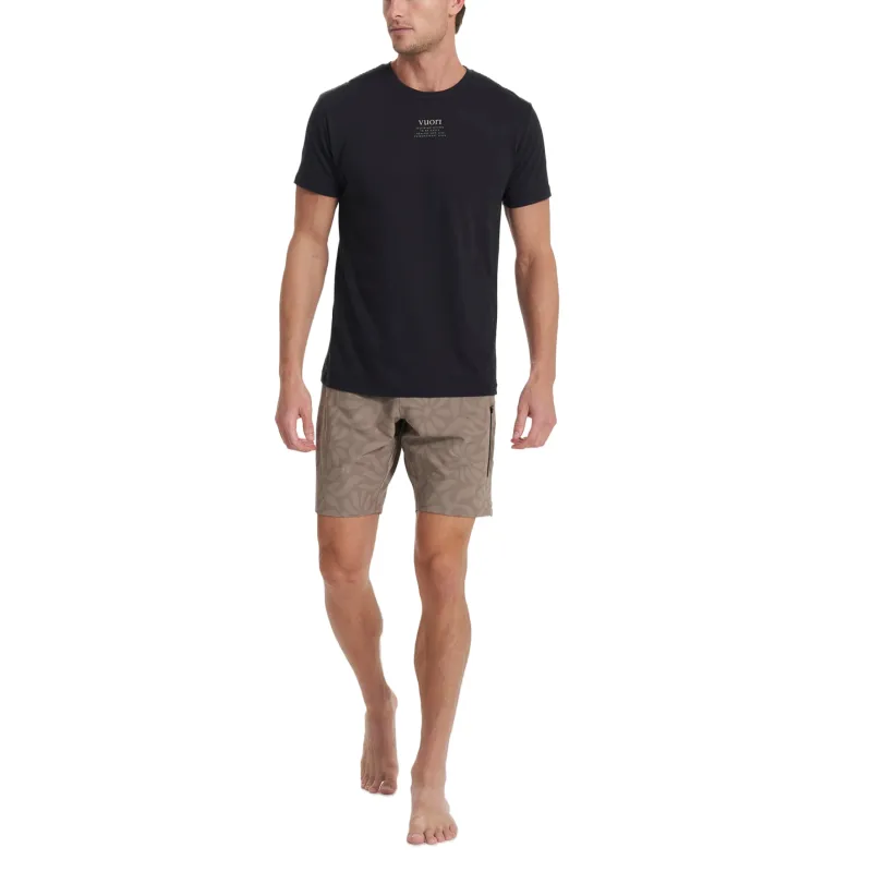 Vuori Casual Shorts Men-3