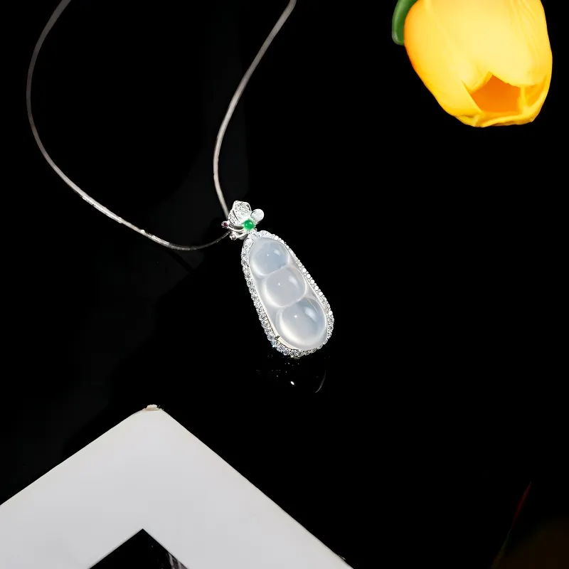 Xifeng Building Chalcedony Necklace With Butterfly Clasp Women's-2