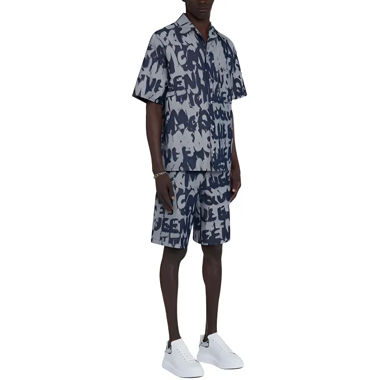 Alexander McQueen Graffiti Printed Bermuda Denim Shorts-3