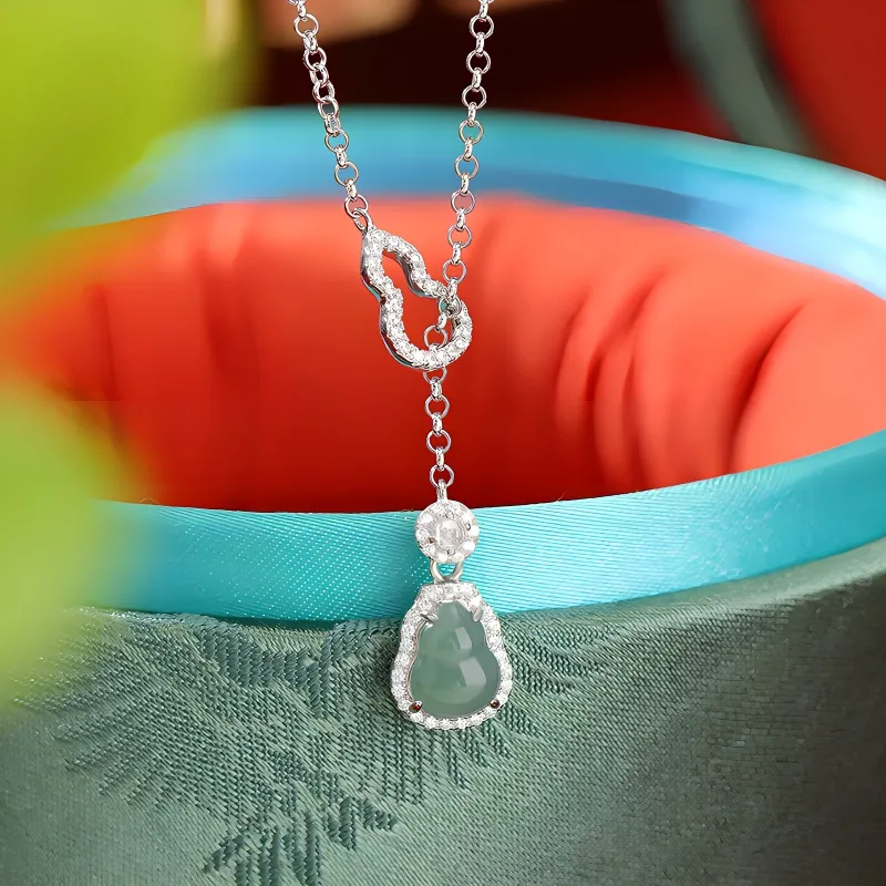 Bubble Scallops Ice Glutinous Jadeite Necklaces Women's-2