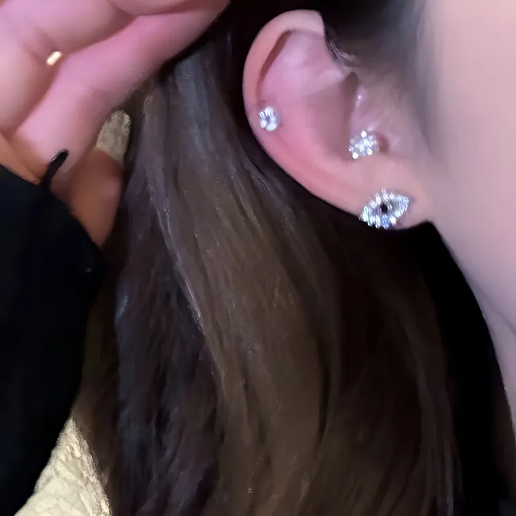 JKEM Alloy With Zircon Stud Earrings Unisex-2