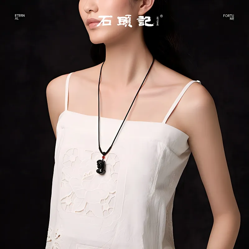 Stone Notes Obsidian Necklaces Unisex-1