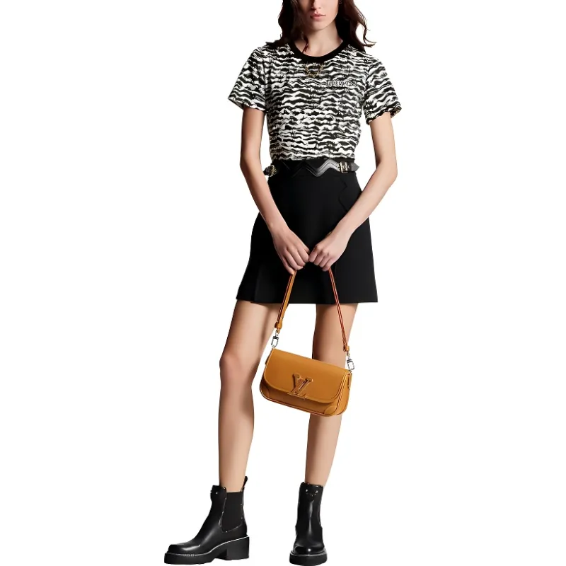 LOUIS VUITTON Ink Tiger Crop Top-2