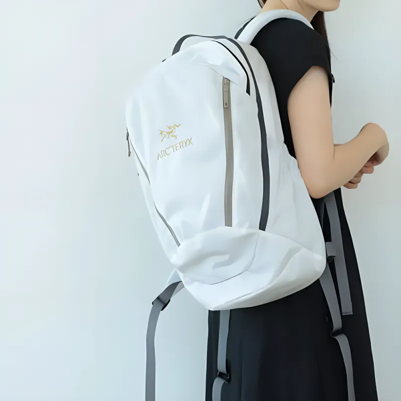 Arcteryx × BEAMS Collaboration Mantis 2 26L Outdoor Bags Nylon White Unisex-4