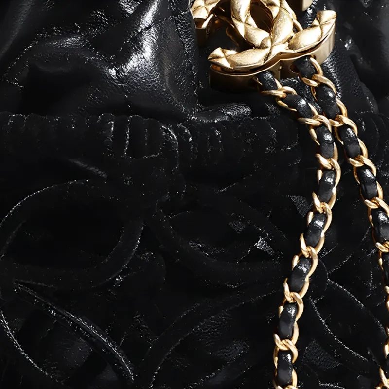 CHANEL Goatskin Crossbody Bag, Shoulder Bag Unisex Black-3