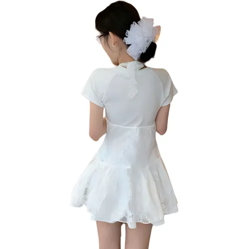 Garbege Two Piece Skirt Sets Women's White T Shirt Lace Camisole