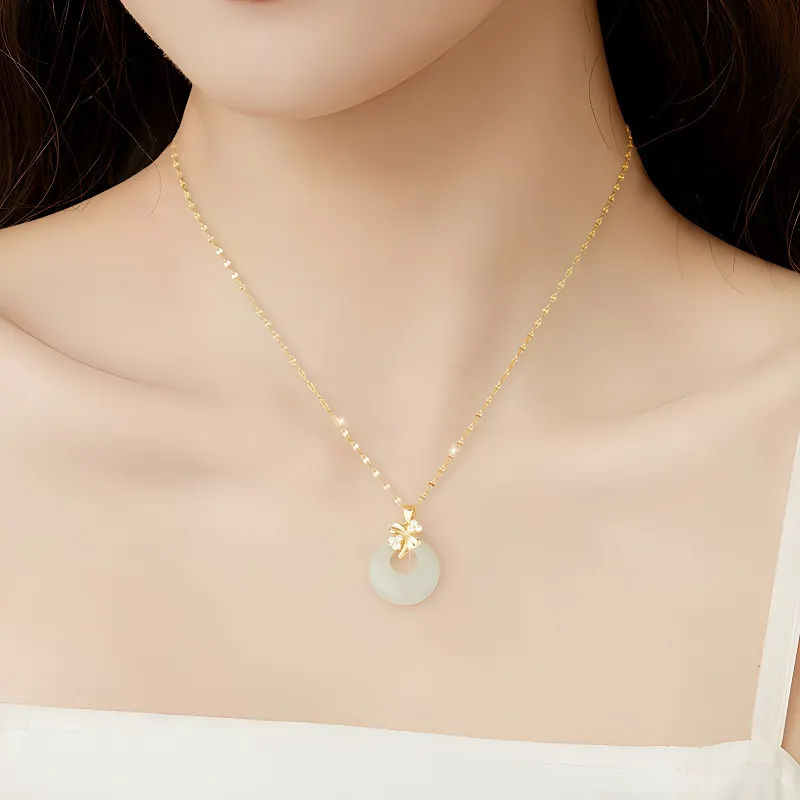 Bear Silversmith Chalcedony Necklaces Women's-5