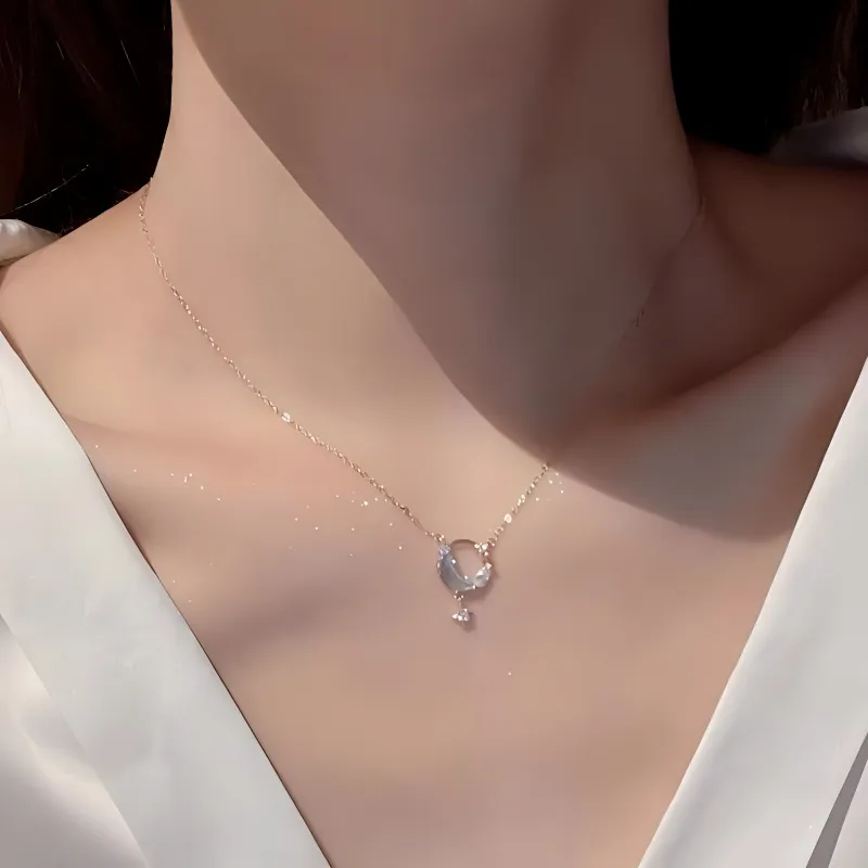 QIANFANGDAHUANGYE Alloy Necklaces Women's-1