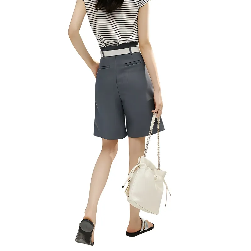 Late White Casual Shorts Women's-7