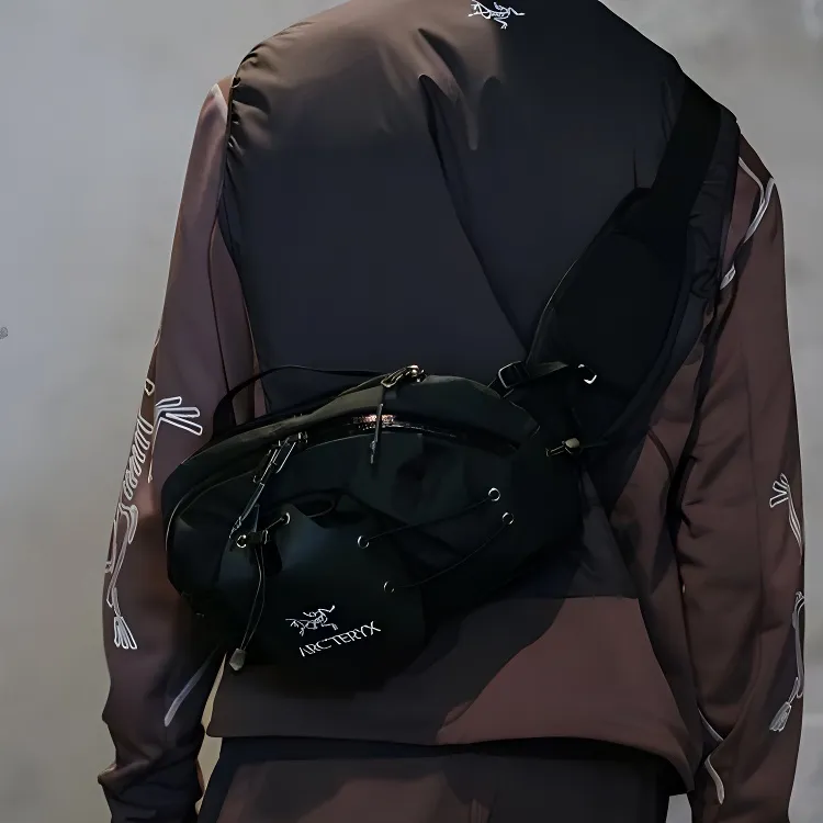 Arcteryx No Capacity Outdoor Bags Nylon Black Unisex-4