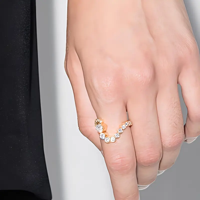 Sophie Bille Brahe 18kt Recycled Yellow Gold Ocean Ensemble Diamant Diamond Ring-2