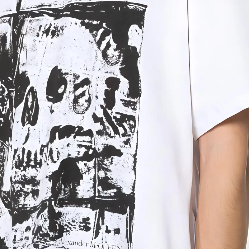 Alexander McQueen Graphic Printed Crewneck T Shirt-5