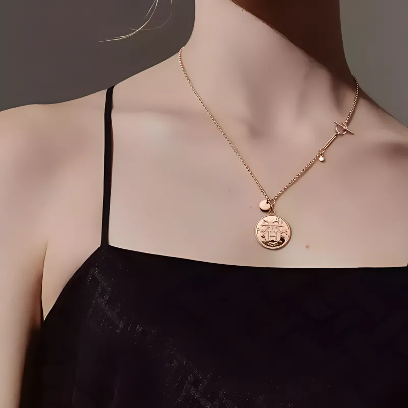HERMES 18K Rose Gold Diamonds Necklaces Unisex Rose Gold-2