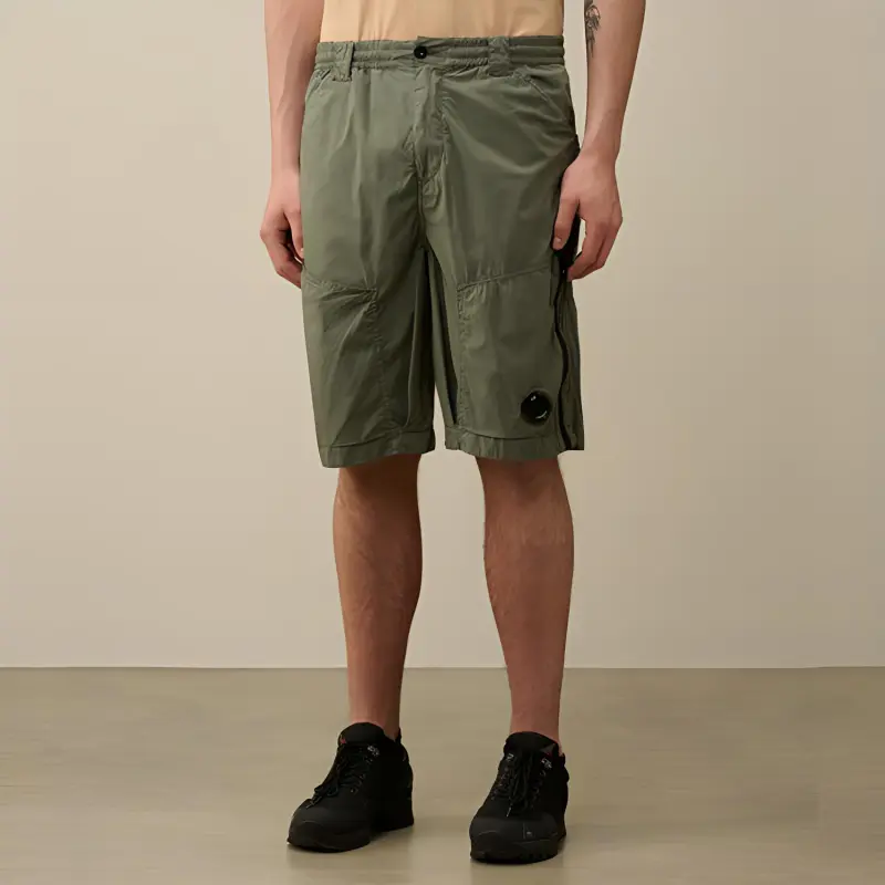 C.P.Company Lens Detailed Elastic Waist Shorts-1
