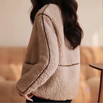 Mo Han Yi Mei Velvet-feel Coat Women's Khaki Camel